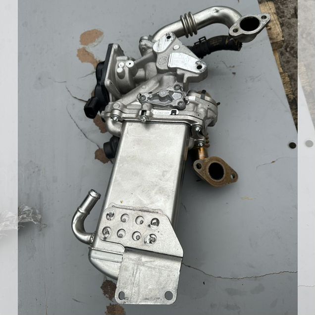 Клапан EGR с радиатором Фольскваген Т5,Т6 2.0 TDI